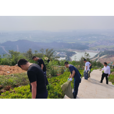 党建引领“生态绿” 志愿“红”妆黄茆山 ——康王乡党员志愿服务助力旅发大会