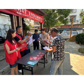 梅溪桥社区:征兵宣传全覆盖 助力青年参军梦