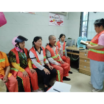 城西清扫保洁管理所：同频共振齐发力，文明创建“两热”防疫双向赋能
