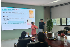 工间动起来 中医护健康——城陵矶街道社区卫生服务中心走进企业开展“工位养生 元气护航”讲座活动