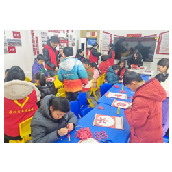 喜迎新春 暖心“五惠”丨我们的节日·春节—“纸间生花 笔端纳福”