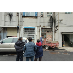 水管渗水添烦恼 “群英”调解解民忧