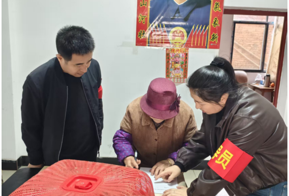 精准摸排强劝导 移风易俗树新风 ——木里港管理处羊角山社区多措并举开展移风易俗工作