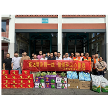 炎炎夏日送清凉 情系一线暖人心  ——城市垃圾清运管理所开展“夏送清凉”高温慰问活动