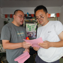 慈氏塔社区:拒绝升学宴 倡树文明风