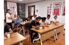 文明中元寄哀思 孝善家风永传承