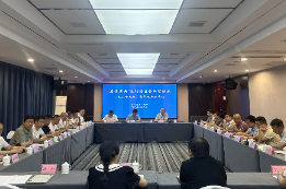 区工商联召开“亲清茶典”企业家沙龙商贸服务业专场