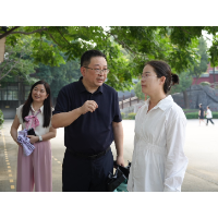 护航秋季学期平稳开学 推动全区教育高质量发展