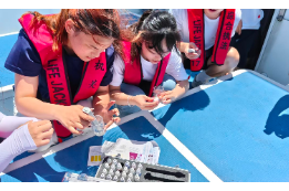 青春护碧水 净滩守洞庭