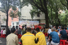 鹗西路社区举办“月满中秋迎国庆 党建引领惠民生”文艺汇演主题党日活动