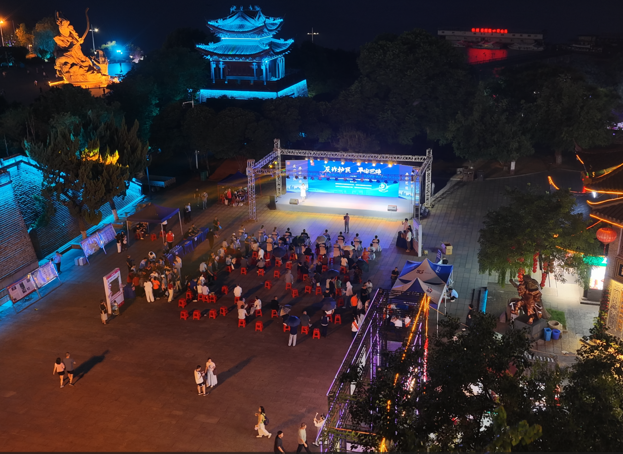 反诈护民筑平安 共建共治暖巴陵