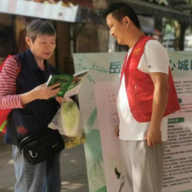 北环路社区开展惠民殡葬奖补实施细则宣传活动
