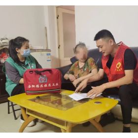 关爱“特扶”，情暖人心