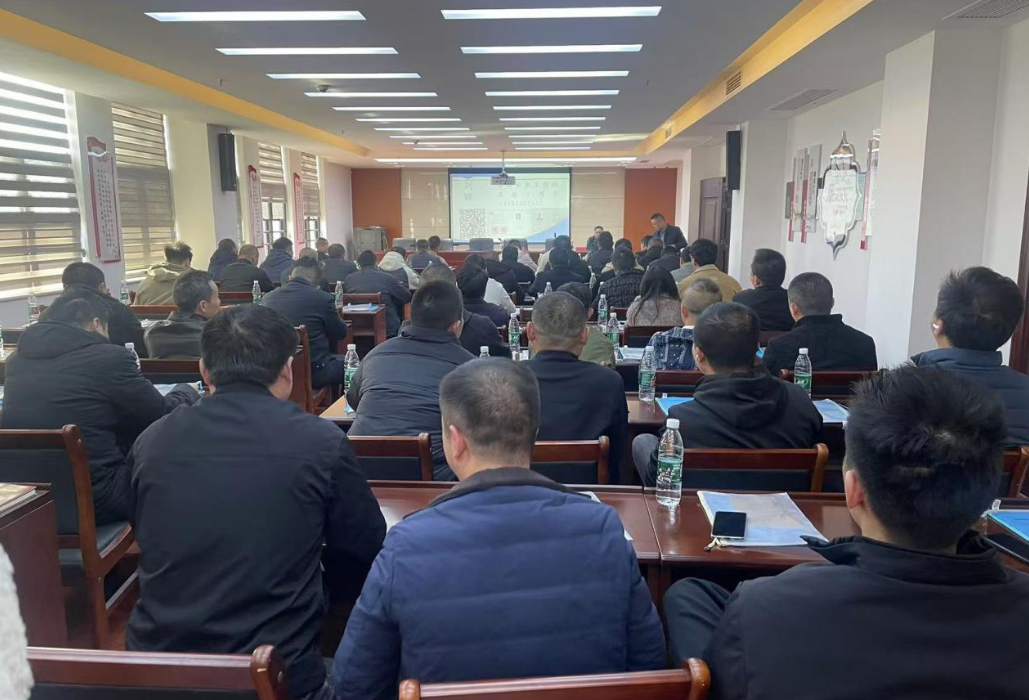 培训赋能强本领，以学促干练精兵——岳阳楼区提升应急管理能力专题培训班顺利举办