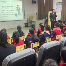 芋头田社区:拒绝校园欺凌 共建平安校园