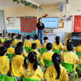 “爱苗护苗·利剑护蕾”在行动