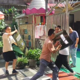 站前路街道开展预防精神障碍患者危险行为应急处置演练活动