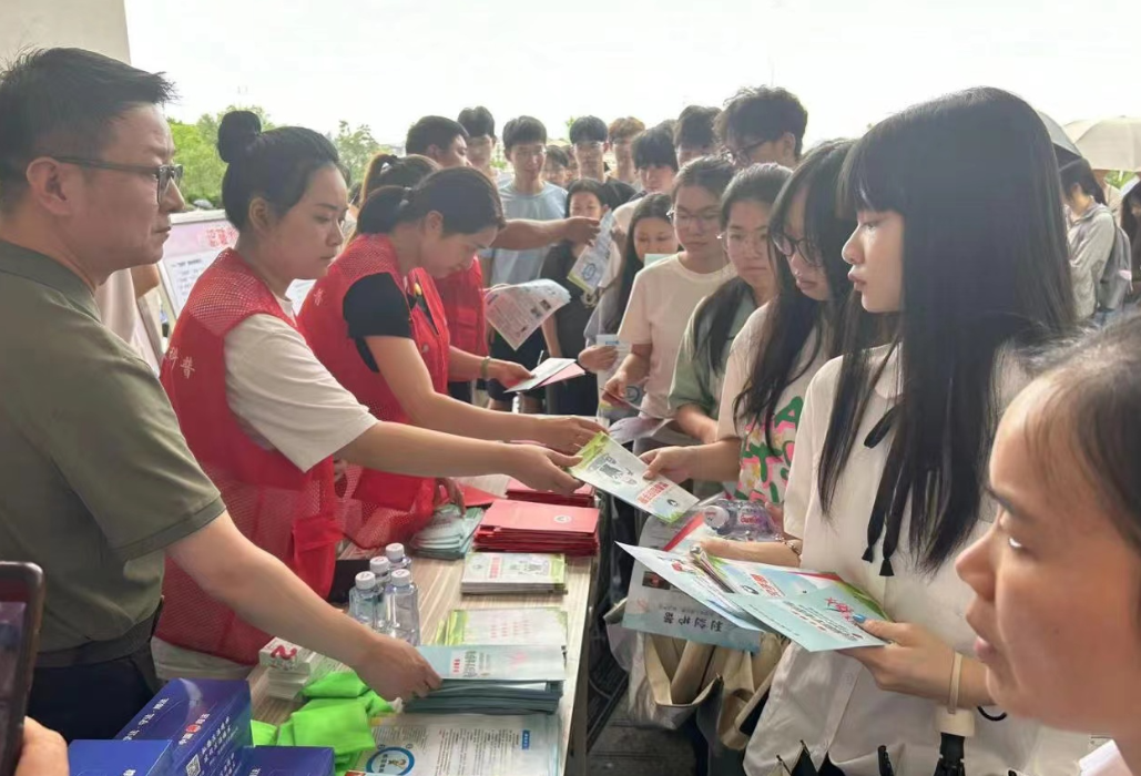 提升全民科学素质  守护健康美好未来
