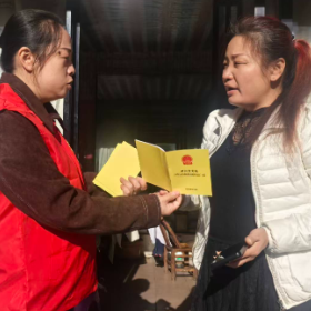 芋头田社区妇联:织密反家庭暴力防护网