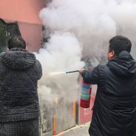 芋头田社区：网格巡查筑防线，联动灭火保平安