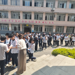 守护青春成长 东茅岭街道社区卫生服务中心为辖区内中小学生送上"健康护航"大礼包