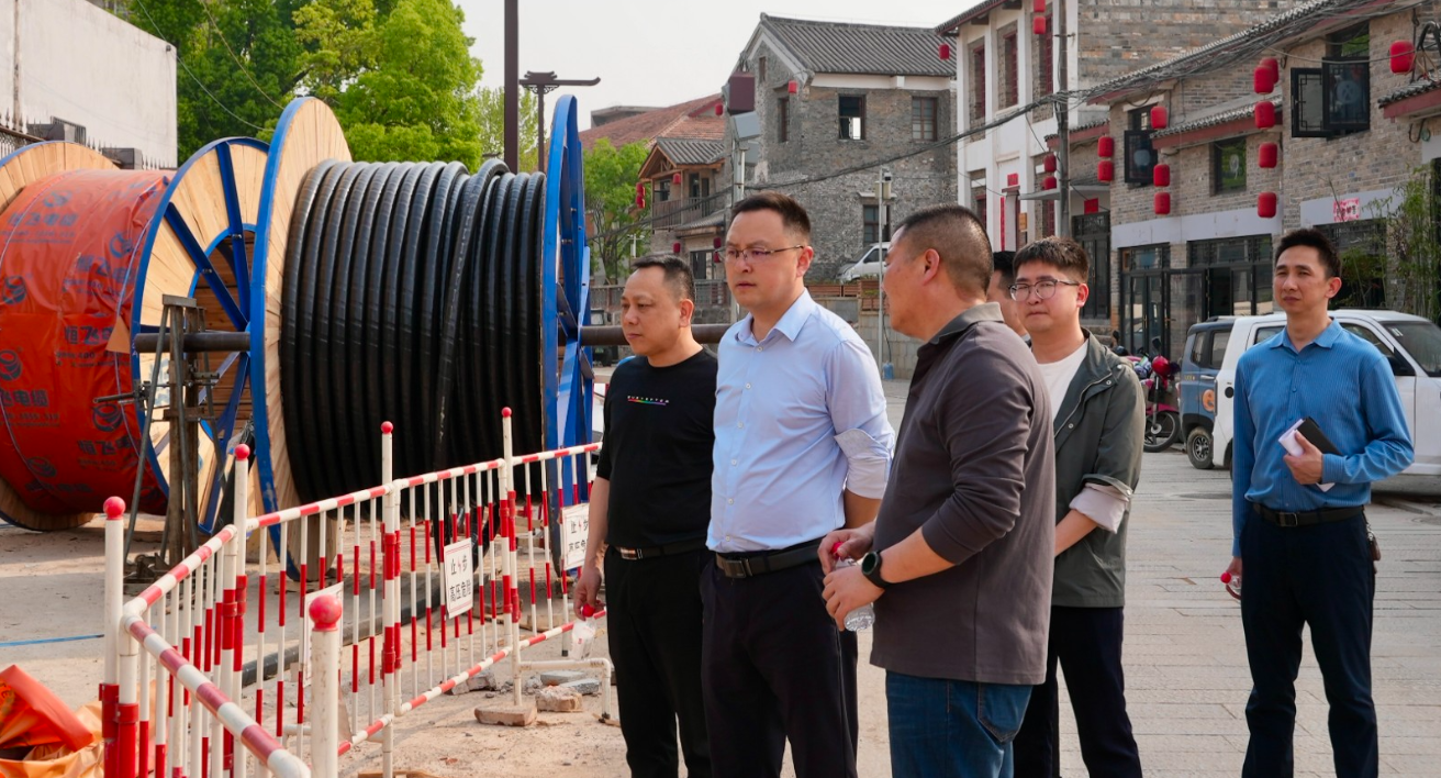 白再兴调研重点项目建设及防汛备汛工作