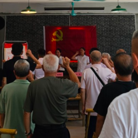 慈氏塔社区开展庆“七一”系列主题党日，传承红色基因，共谱和谐社区