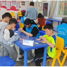 暑期“不打烊”！这个村的儿童服务站成了孩子们的快乐驿站