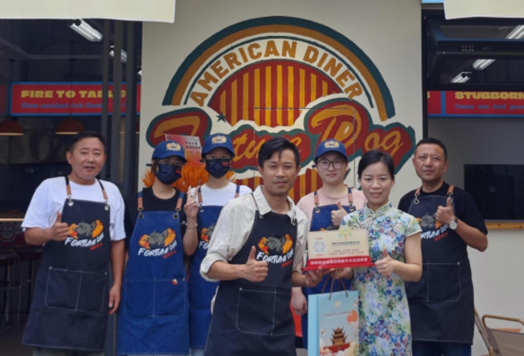 七大攻坚专题 | 从摊主到店主，岳阳楼区全周期创业陪跑计划托举创业梦