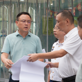 白再兴督导民生实事项目建设和突出安全隐患整治工作