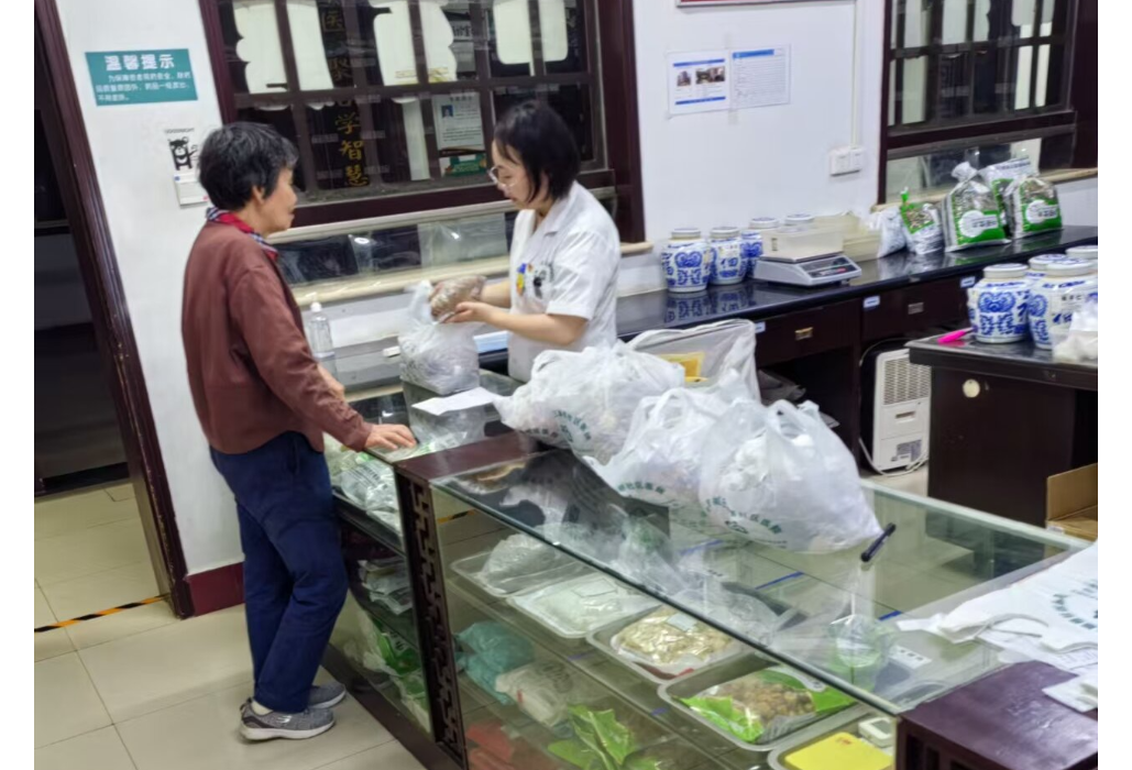 家庭医生签约，让群众更有“医靠”