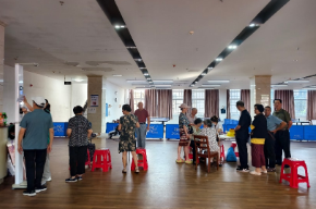 深耕基层医疗，守护银发安康——三眼桥社区开展便民义诊活动