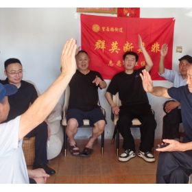 望岳社区:群英议事聚民力 根治污臭优环境