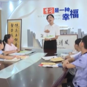 九年扎根乡土守童心 实干担当绘就乡村治理新风尚