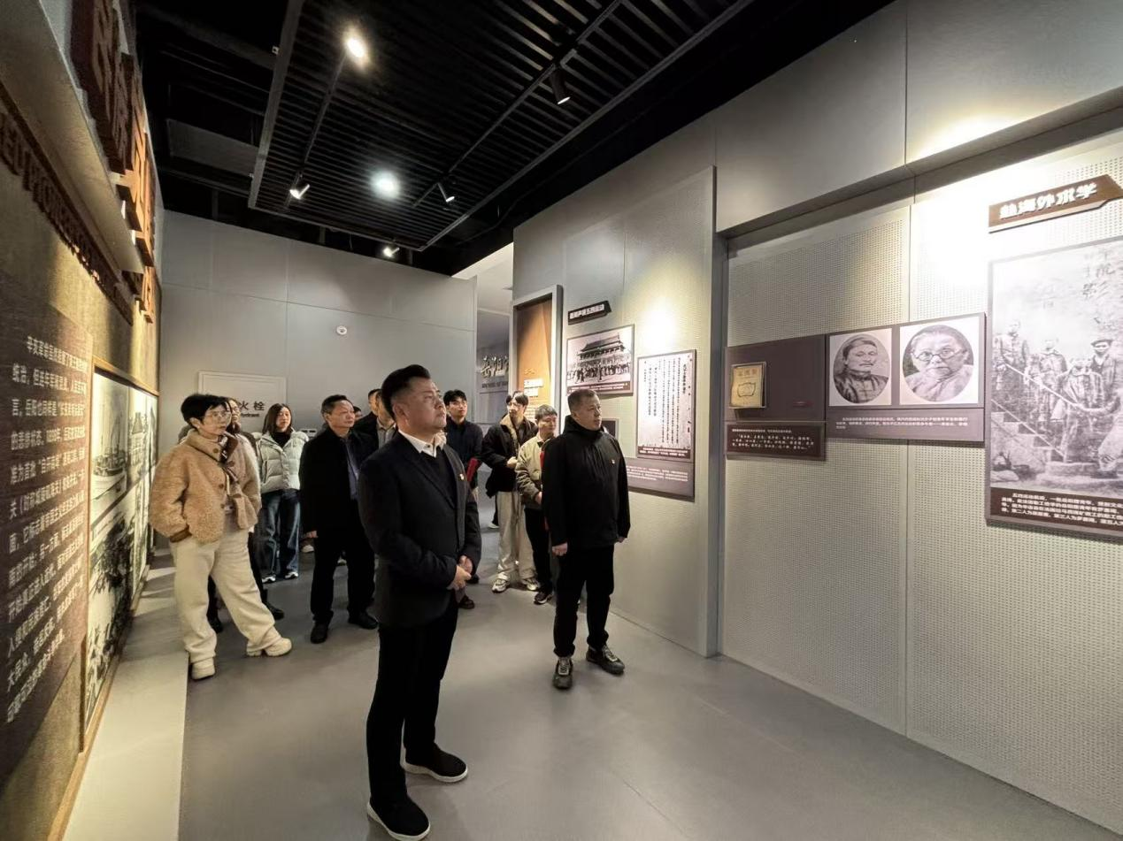 图片2.png 图片2.png