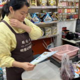 垃圾分类进门店，宣传引导入人心