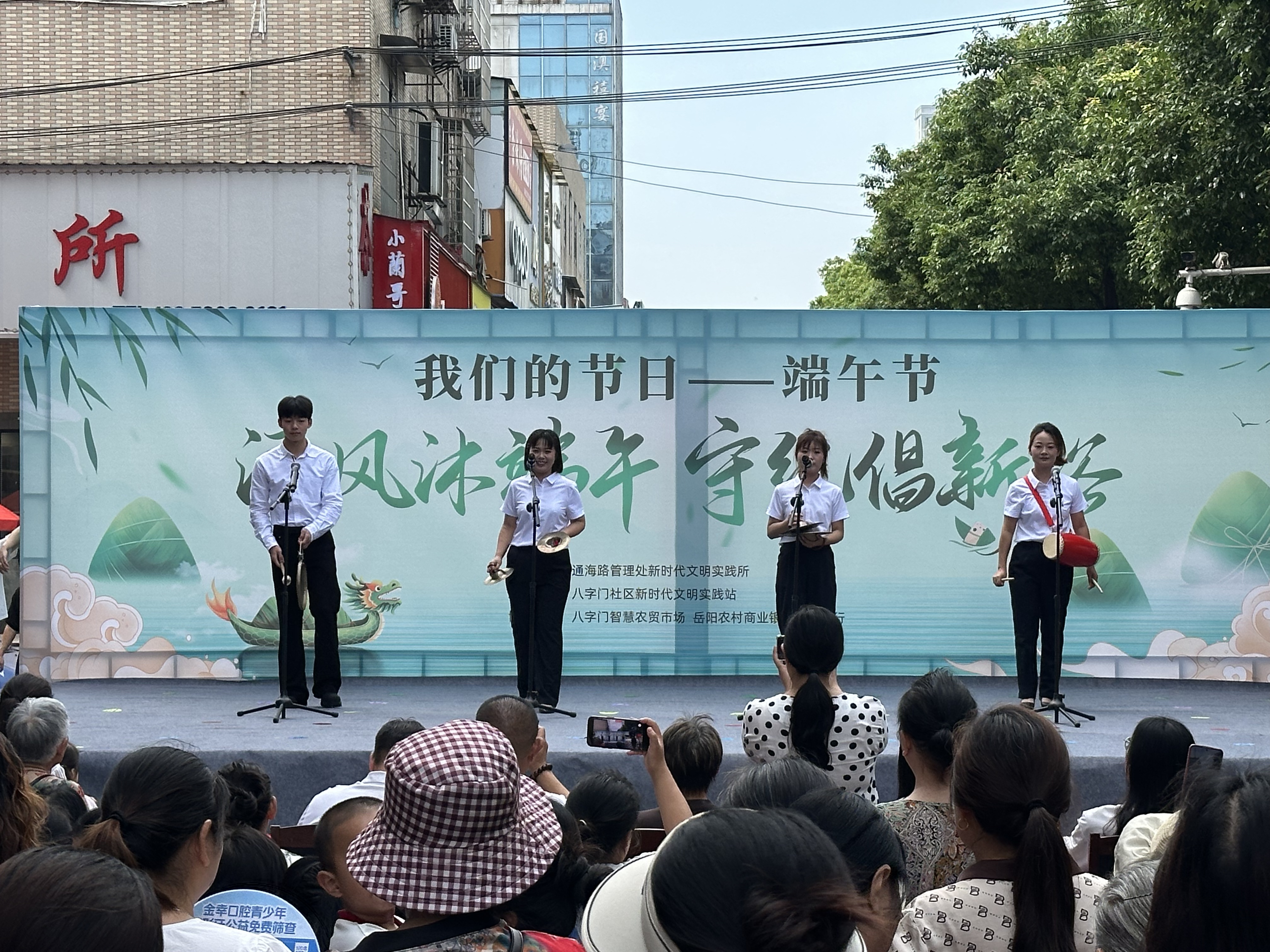 4ebc8b3eac6c537585ad7e43bf560b71.jpg 4ebc8b3eac6c537585ad7e43bf560b71.jpg