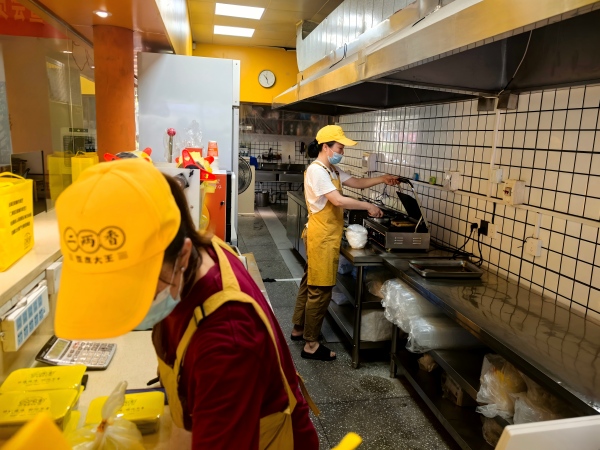 岳阳楼区豆皮大王小吃店(1).jpg 岳阳楼区豆皮大王小吃店(1).jpg