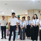 把民意写进履职答卷 用实干践行为民初心——岳阳楼区人大五年工作回顾