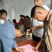 没有鞭炮的白事,一杯清茶更寄哀思——康王乡斗篷山村一场白事的“简”法智慧