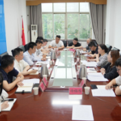 岳阳市第五工作组来岳阳楼区督导调研“企业服务年”行动工作