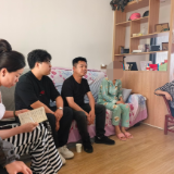 医社携手上门 关爱特殊群体
