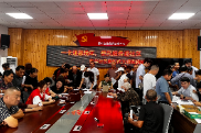 便民服务零距离 暖心服务进家门——新华社区联合银行开展社保卡便民服务活动