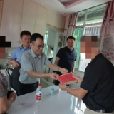 “八一”前夕暖心回访！“东方红・检爱同行” 情暖涉军困难家庭
