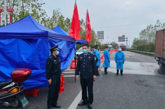 忠诚践行初心使命，书写公安抗“疫”答卷