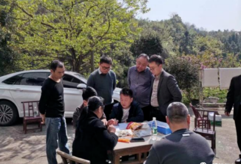 征拆一线守初心，攻坚克难显担当