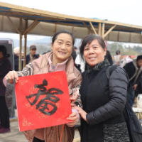 好热闹！这里提前“过年”了