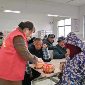 全年同步运行8个爱心项目，他们为什么这么“阳光”？