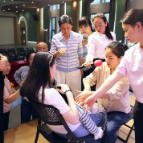 签约+授牌+实操教学！这所幼儿园把诊室"搬"进了教室