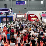 招展，完成！